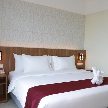 Hotel Horison Sentani Nefaar Esterno foto