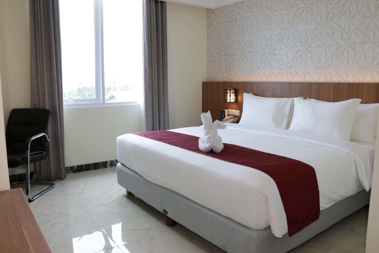 Hotel Horison Sentani Nefaar Esterno foto