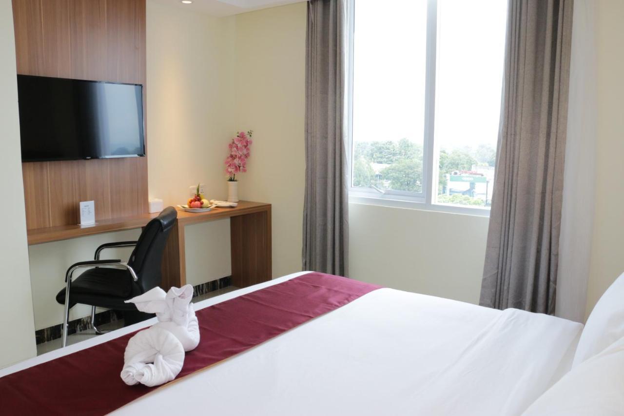 Hotel Horison Sentani Nefaar Esterno foto