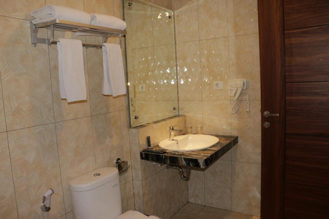 Hotel Horison Sentani Nefaar Esterno foto